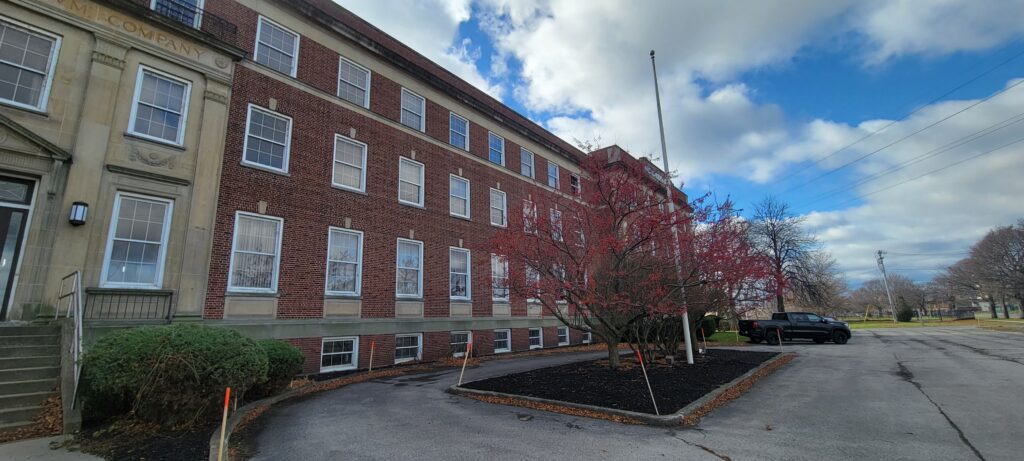 Exterior Front of West Wing